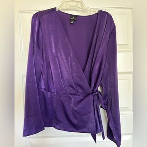Size large Worthington blouse